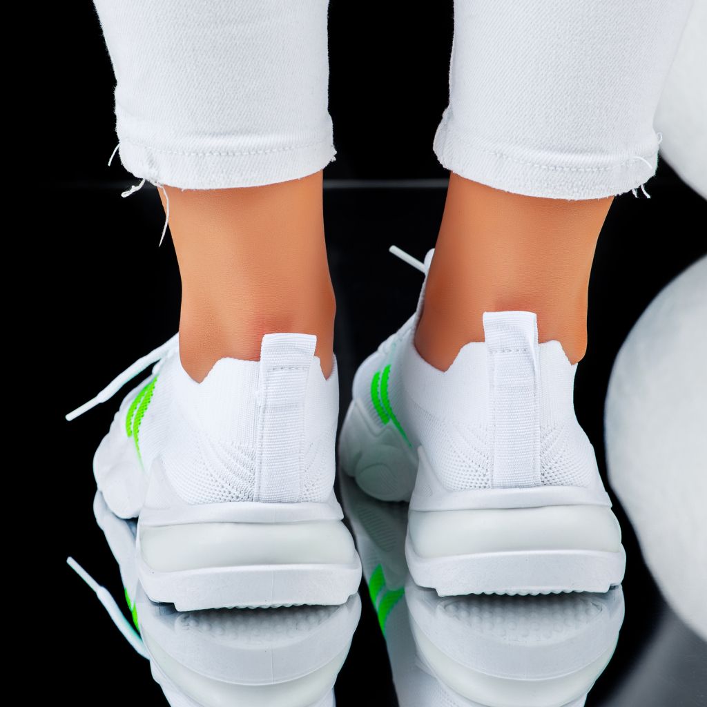 Дамски спортни обувки Karina белина/зелено #6468M