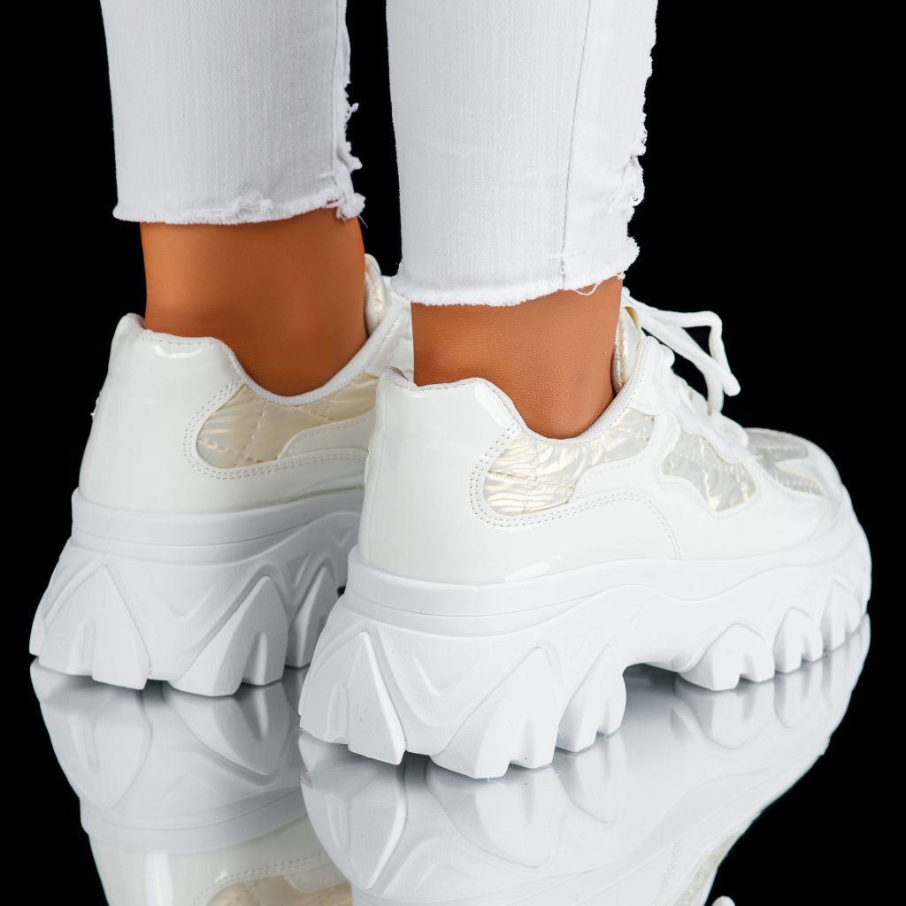 Дамски спортни обувки Ivone белина #6767M