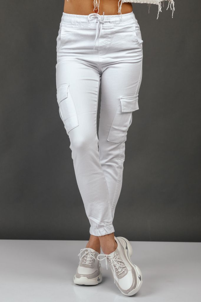 Дамски панталон белина Leyla #A42