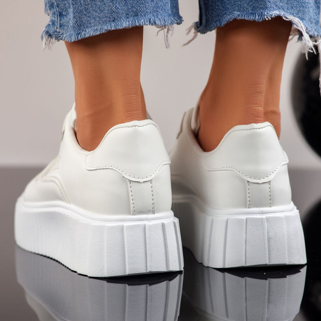 Дамски спортни обувки Ibiza Бяла #9796