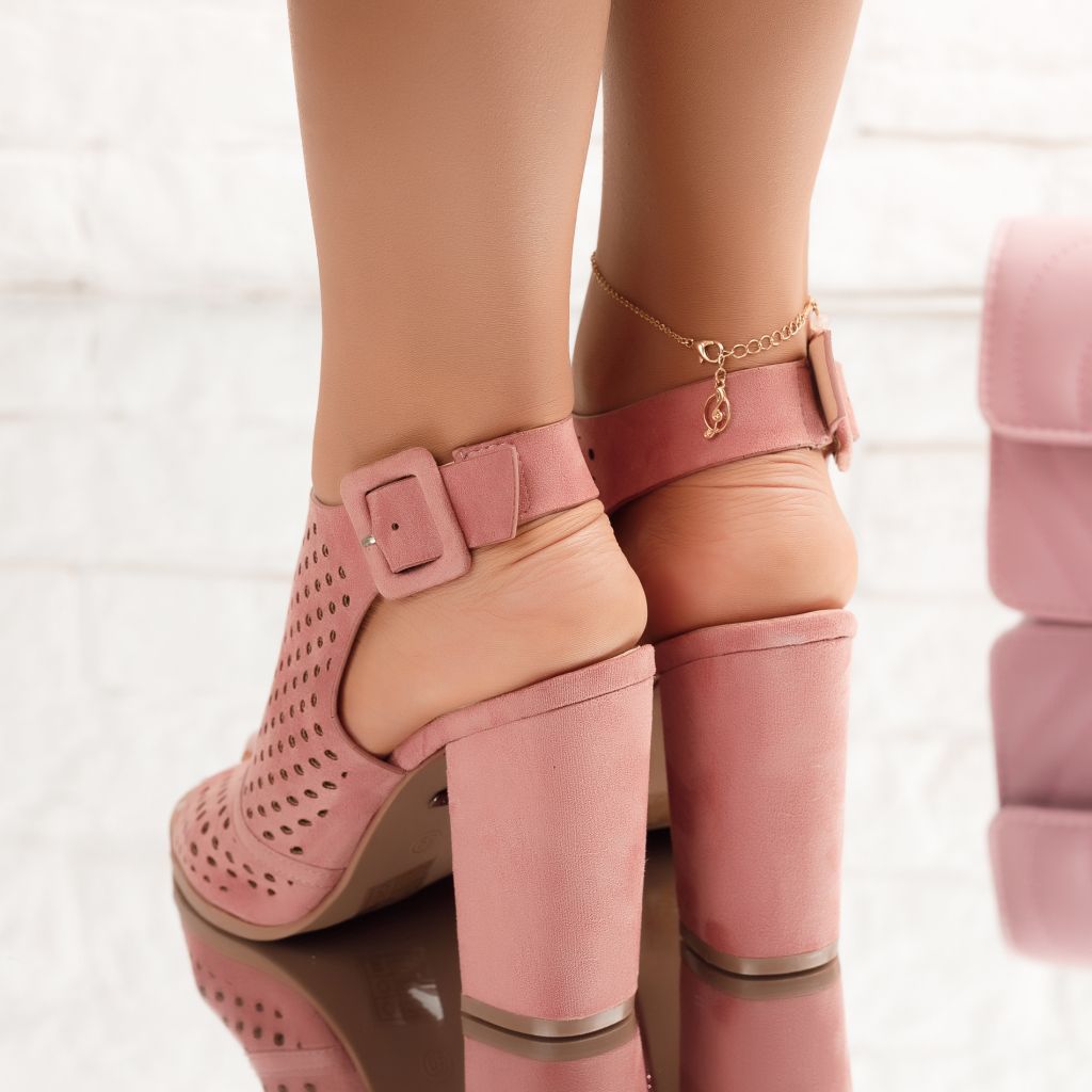 Дамски сандали с ток Rylie розово #10404