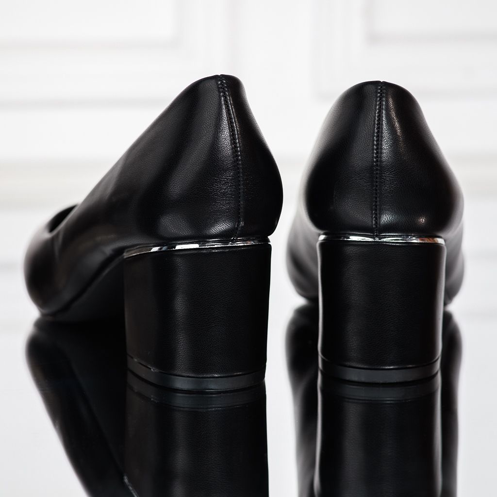 Дамски обувки с ток Melania Черно #12389