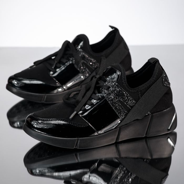 Дамски спортни обувки Love черен #13797