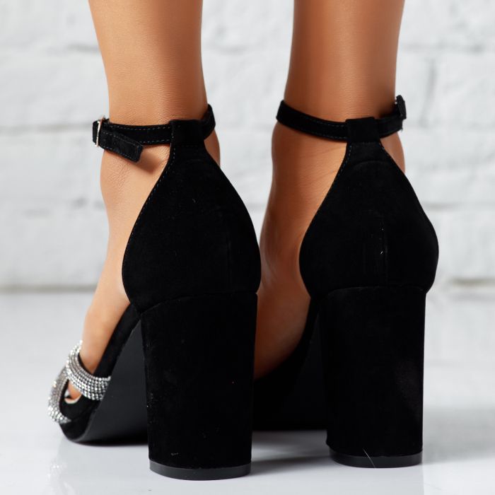 Дамски сандали на ток Geneva черен #14291