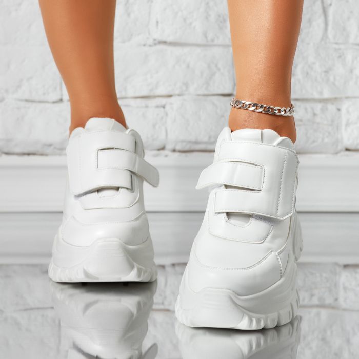Дамски спортни обувки с платформа Aretha Бяло #14616