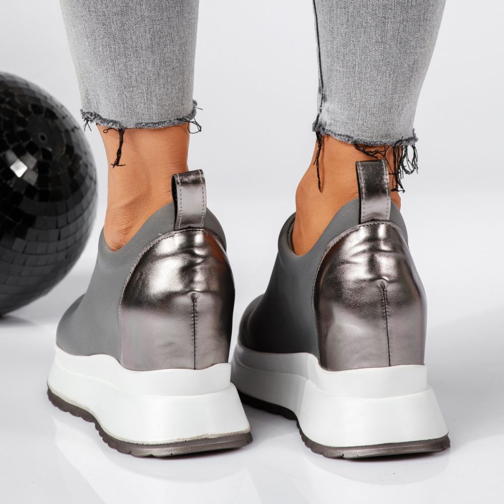 Дамски спортни обувки С платформата Molly Сив  #17140