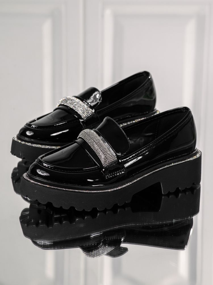 Всекидневни дамски обувки черни от лачена еко кожа Oana #18142