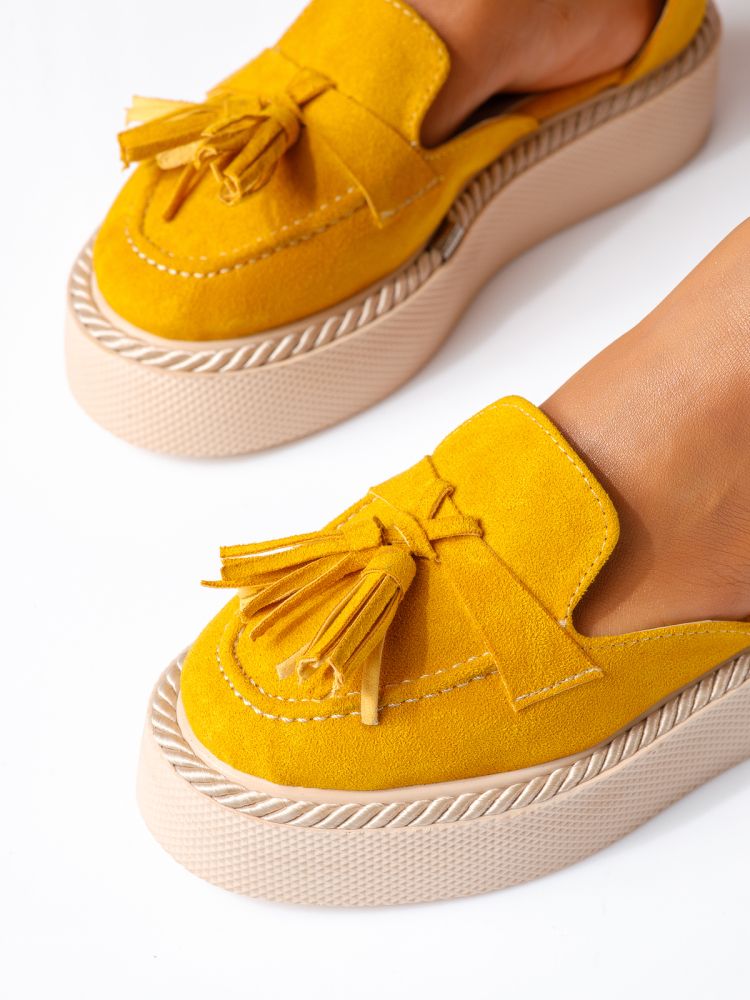 Всекидневни дамски обувки жълти от обърната еко кожа Lena #19338
