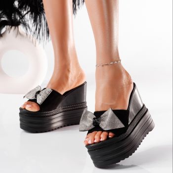 Papuci cu platforma dama negri din piele ecologica intoarsa Camila #19811