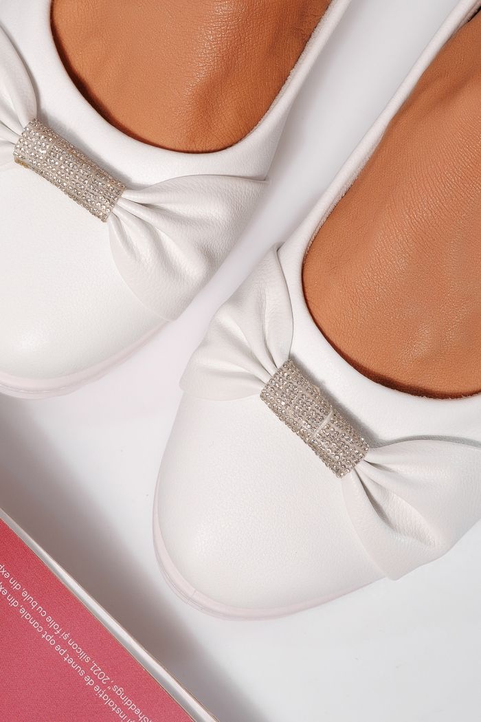 Balerini dama albi din piele ecologica intoarsa Jasmine #21796