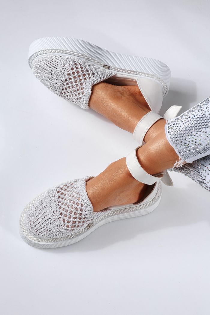Pantofi casual dama albi din material textil Amira #22423