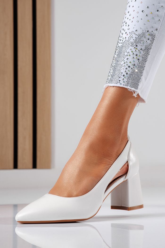 Pantofi cu toc dama albi din piele ecologica Mira #22457