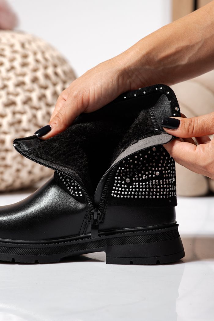 Ghete fete imblanite negre din piele ecologica Eveline #22562