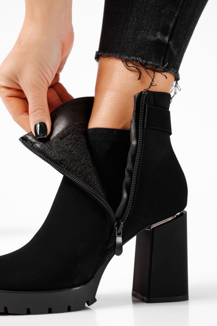 Botine dama vatuite negre din piele ecologica Carla #22647
