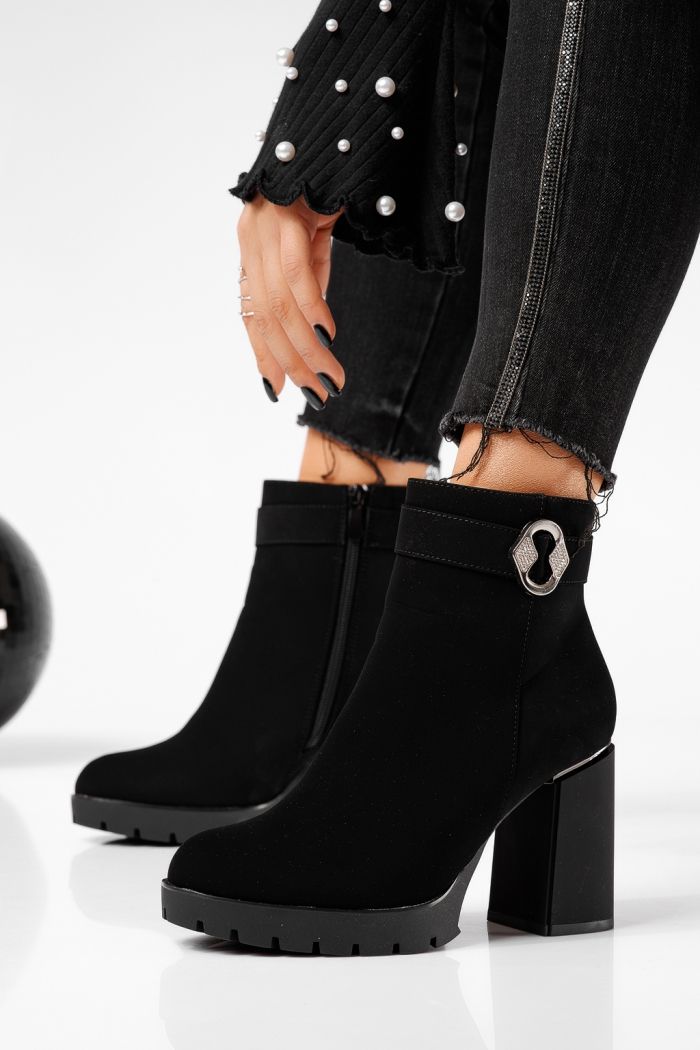 Botine dama vatuite negre din piele ecologica Carla #22647