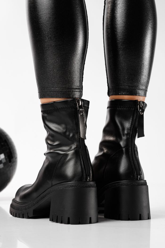 Ghete dama îmblanite negre din piele ecologica Calypso #22833