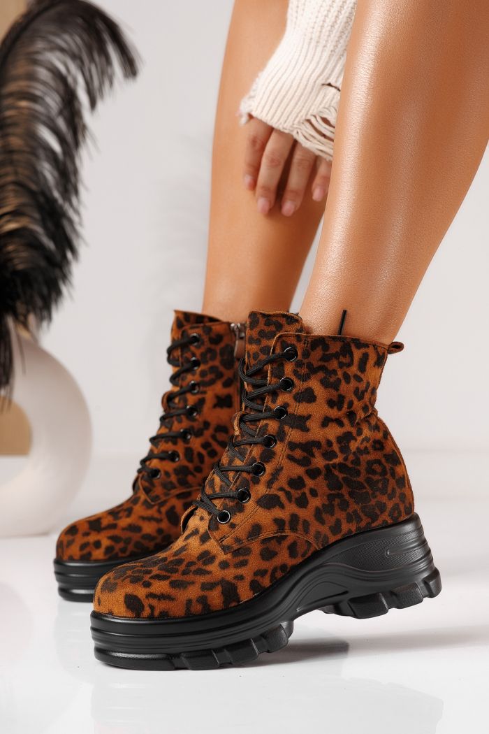 Ghete dama vatuite leopard din piele ecologica intoarsa Olivia #23025
