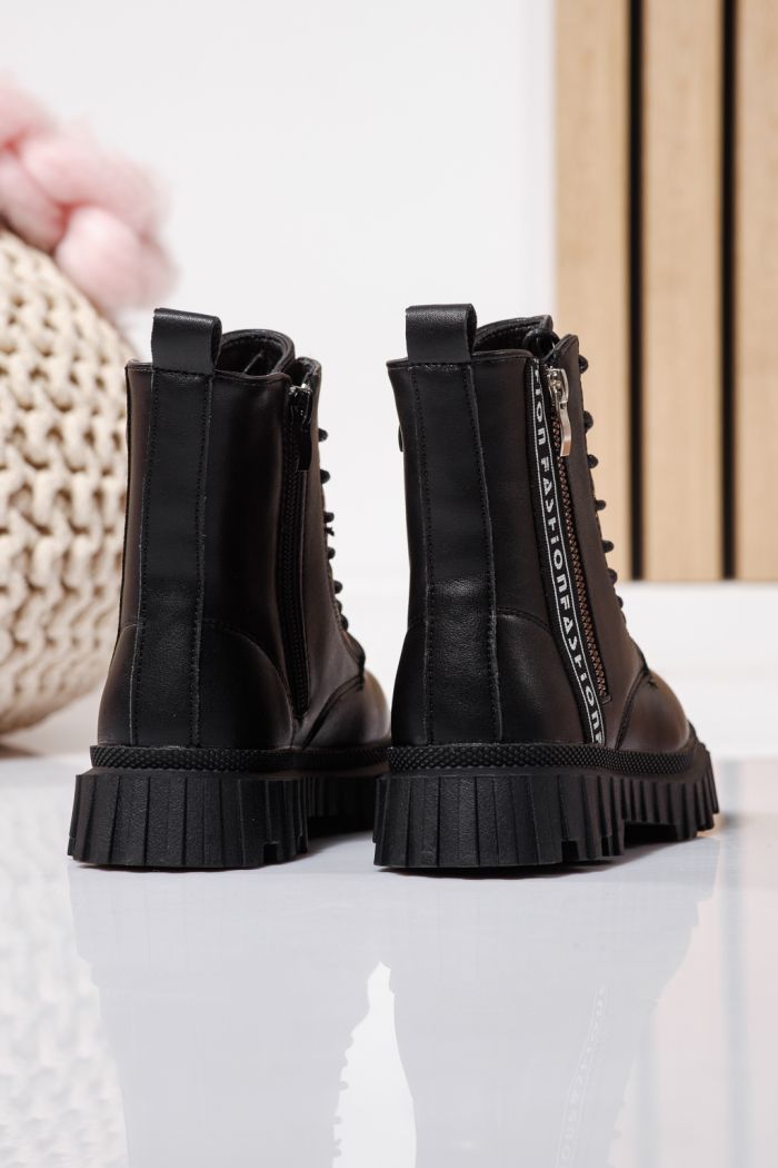 Ghete fete imblanite negre din piele ecologica Elia #23127