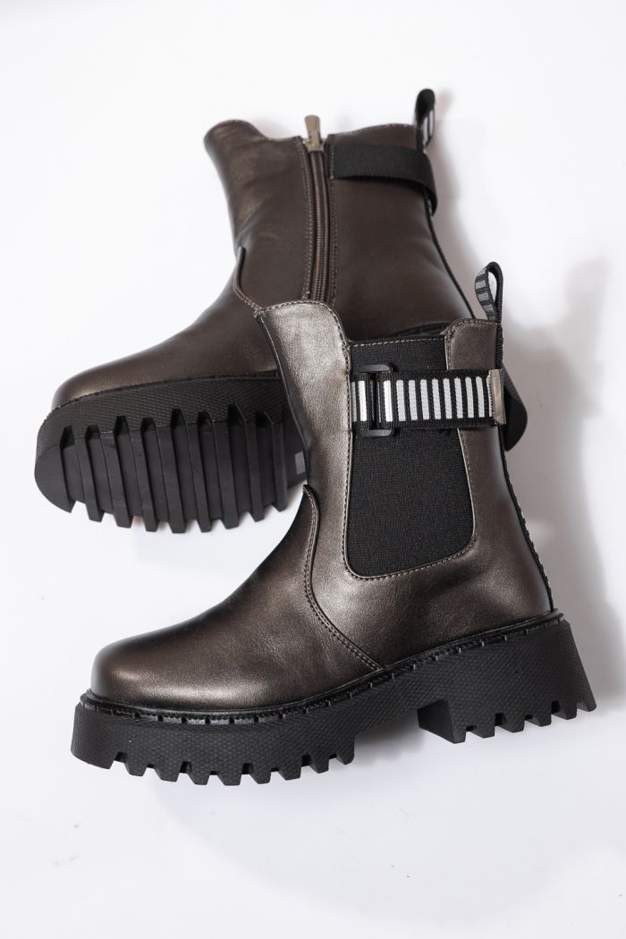 Ghete fete imblanite gri din piele ecologica Talia #23107