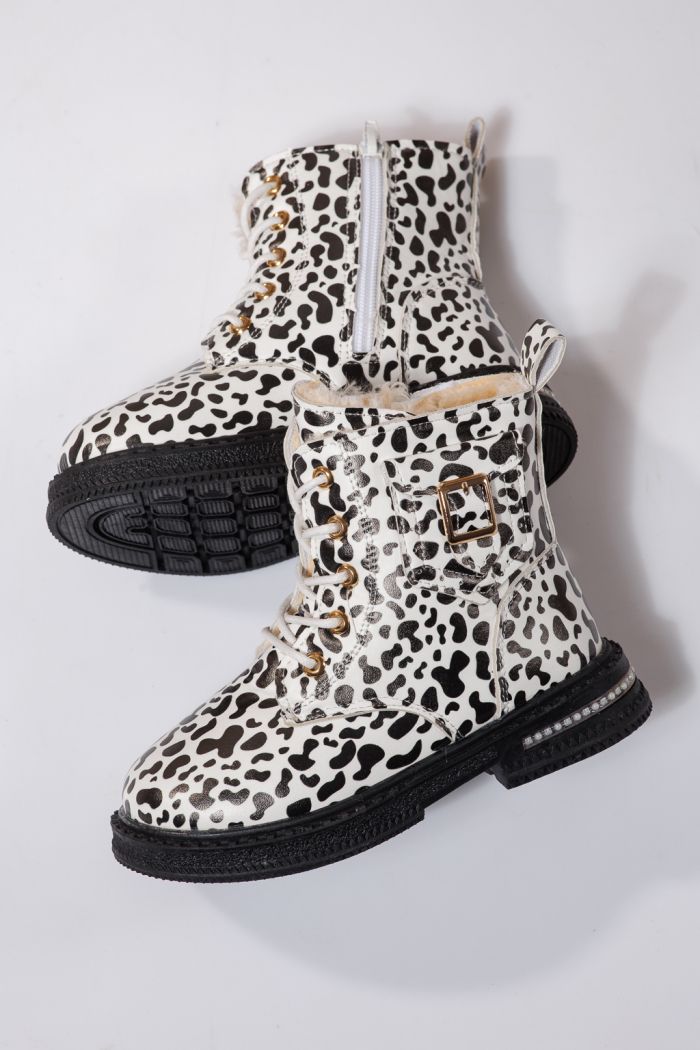 Ghete fete imblanite negre din piele ecologica Iris #23135