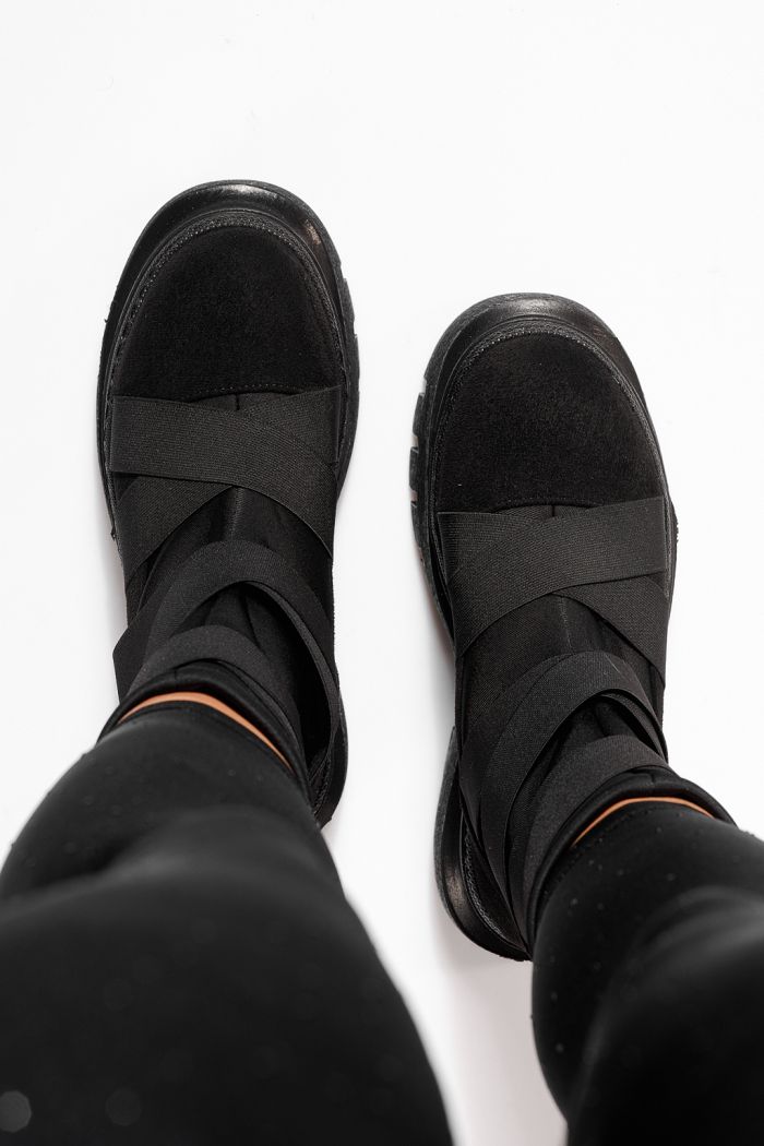 Ghete dama îmblanite negre din piele ecologica intoarsa Julia #23177