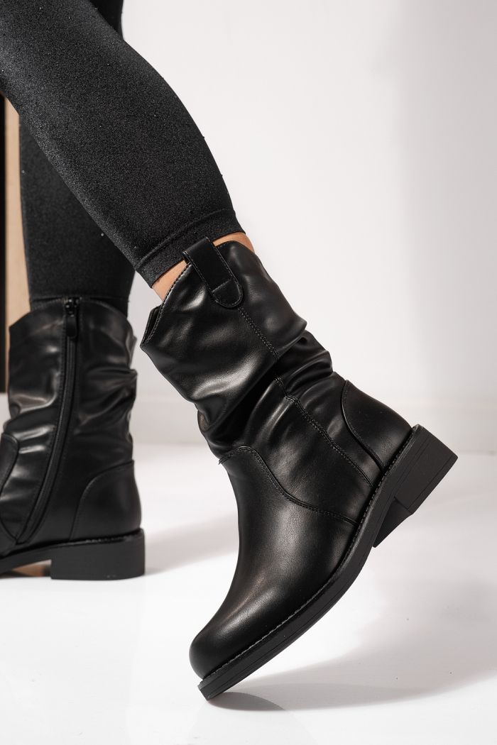 Ghete dama îmblanite negre din piele ecologica intoarsa Lorelai #23092