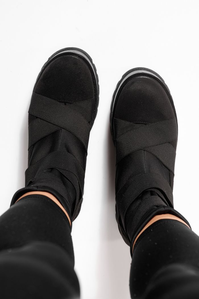 Ghete dama îmblanite negre din piele ecologica intoarsa Ellis #23172