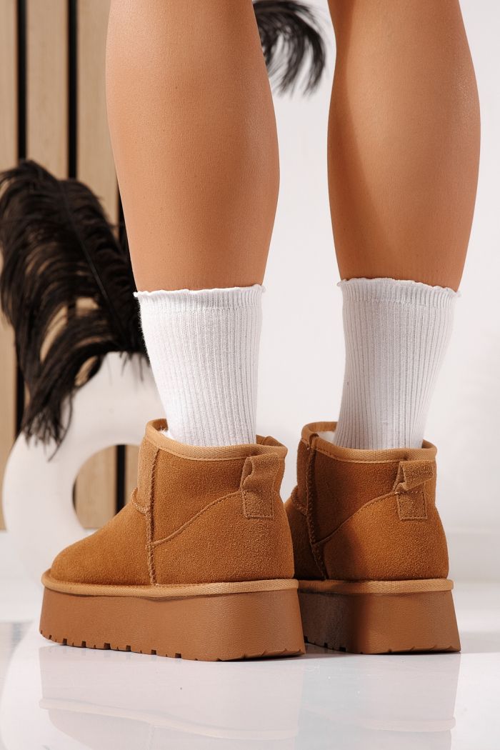 Cizme scurte dama îmblanite tip Ug maro din piele naturala intoarsa Sabina #23155