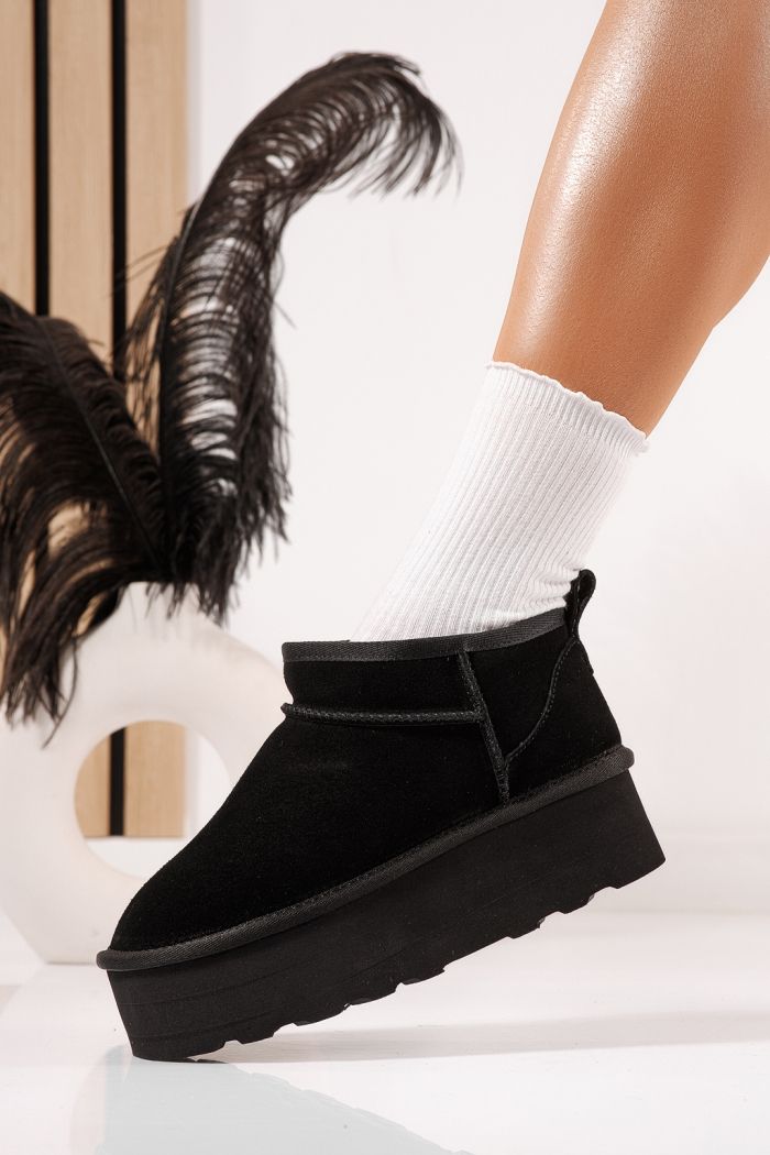 Cizme scurte dama îmblanite tip Ug negre din piele naturala Zina #23158