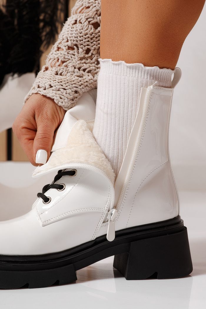 Ghete dama îmblanite albe din piele ecologica lacuita Joplin #23082