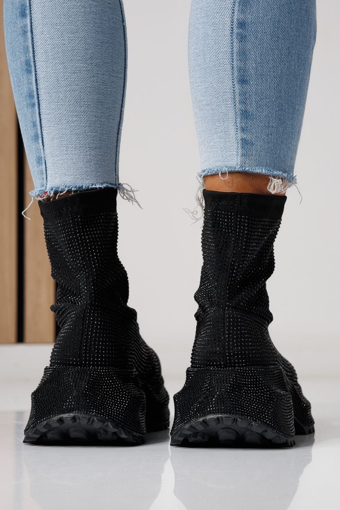 Adidasi dama negri din material textil Ines #24120