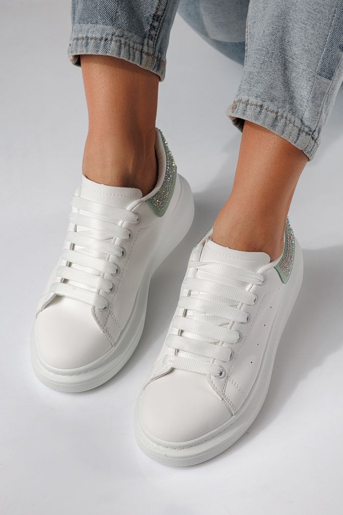 Női fehér sportcipő ekológikus bőrből Raya #24233