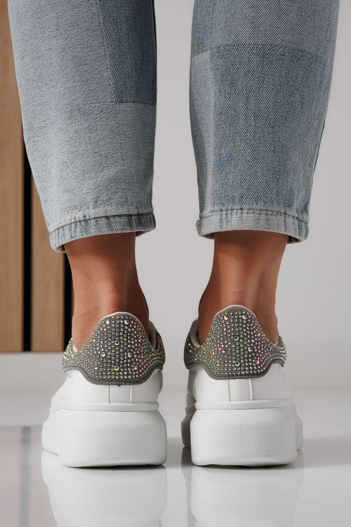 Női fehér sportcipő ekológikus bőrből Raya #24235