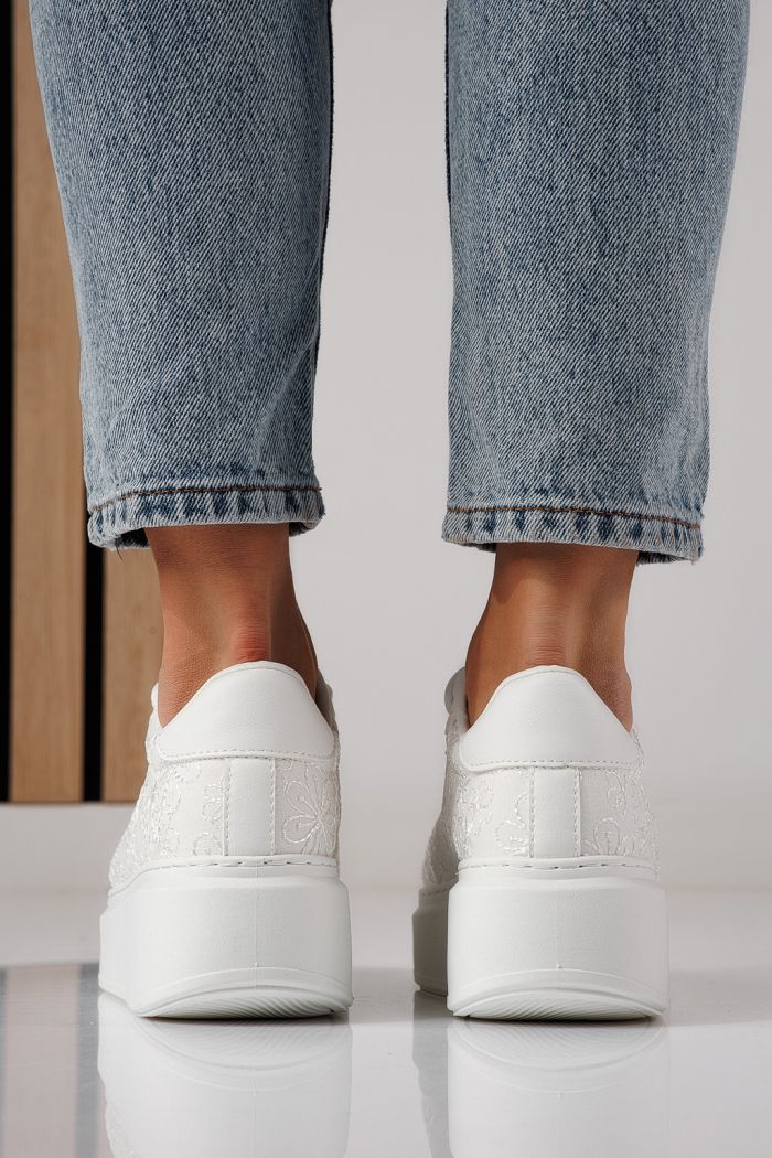 Adidasi dama albi din material textil Carla #24290