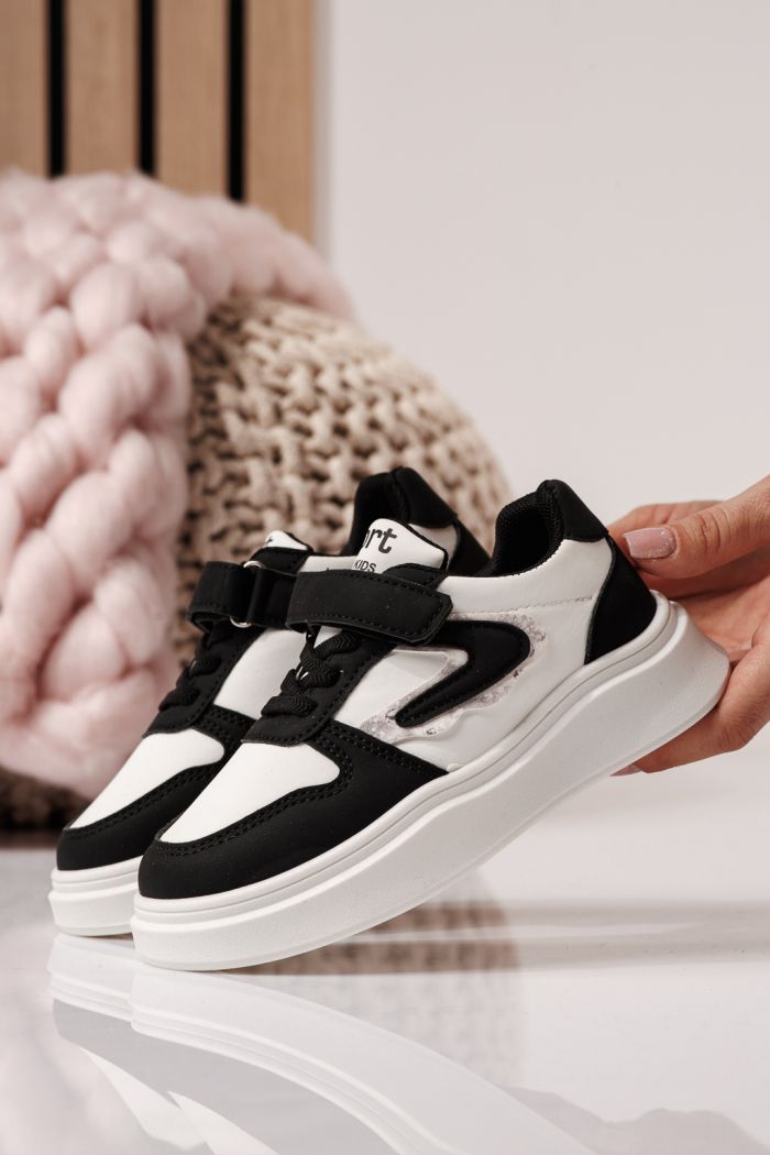 Adidasi copii negri din piele ecologica Isabella #24359