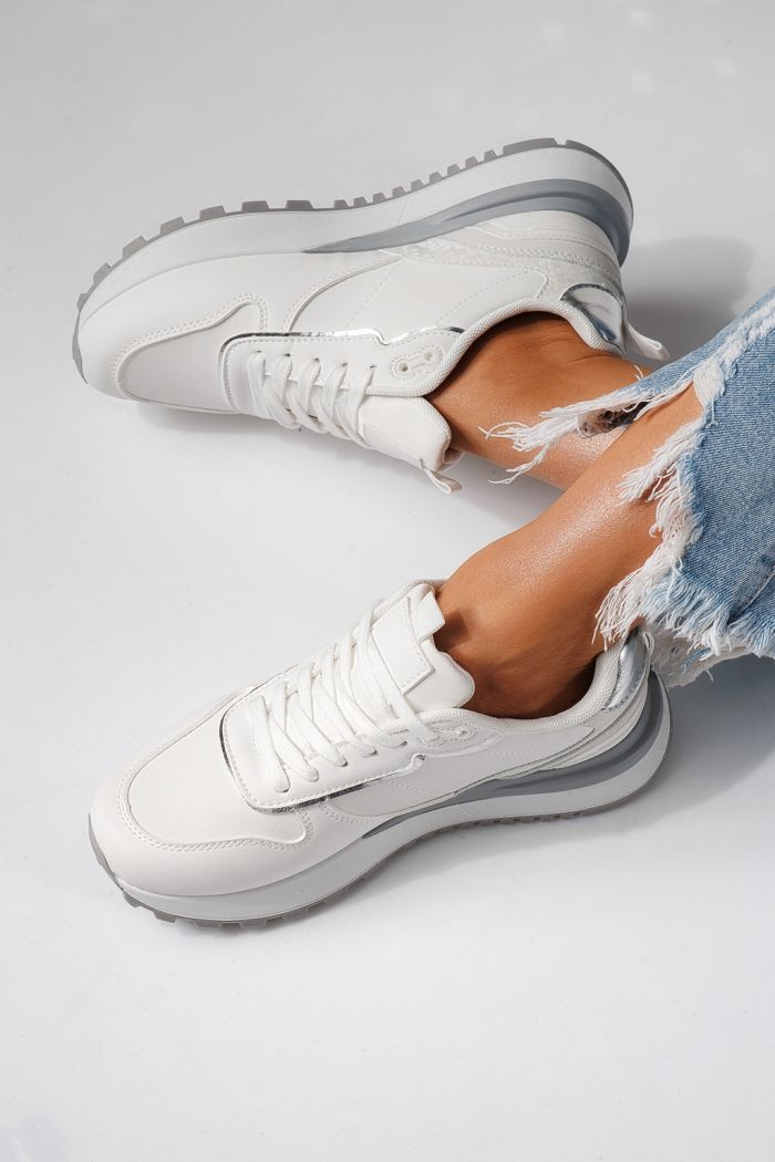 Adidasi dama albi din material textil Ava  #24320