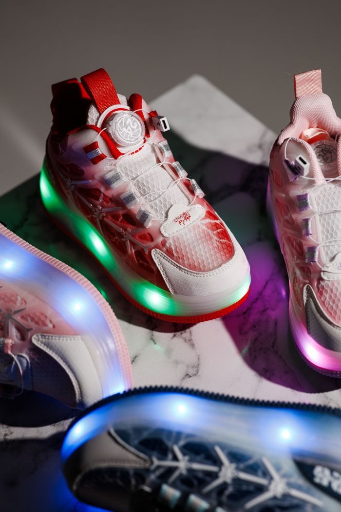 Adidasi cu role roz din material textil Helys #24395