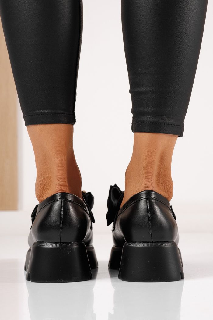 Pantofi casual dama negri din piele ecologica intoarsa Natalia #24405