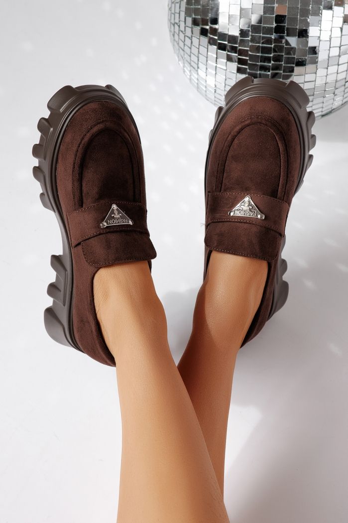 Pantofi casual dama maro din piele ecologica intoarsa Oriana #24484