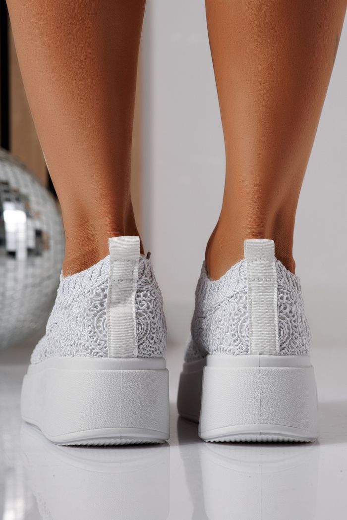 Adidasi dama albi din material textil Loretta #24491