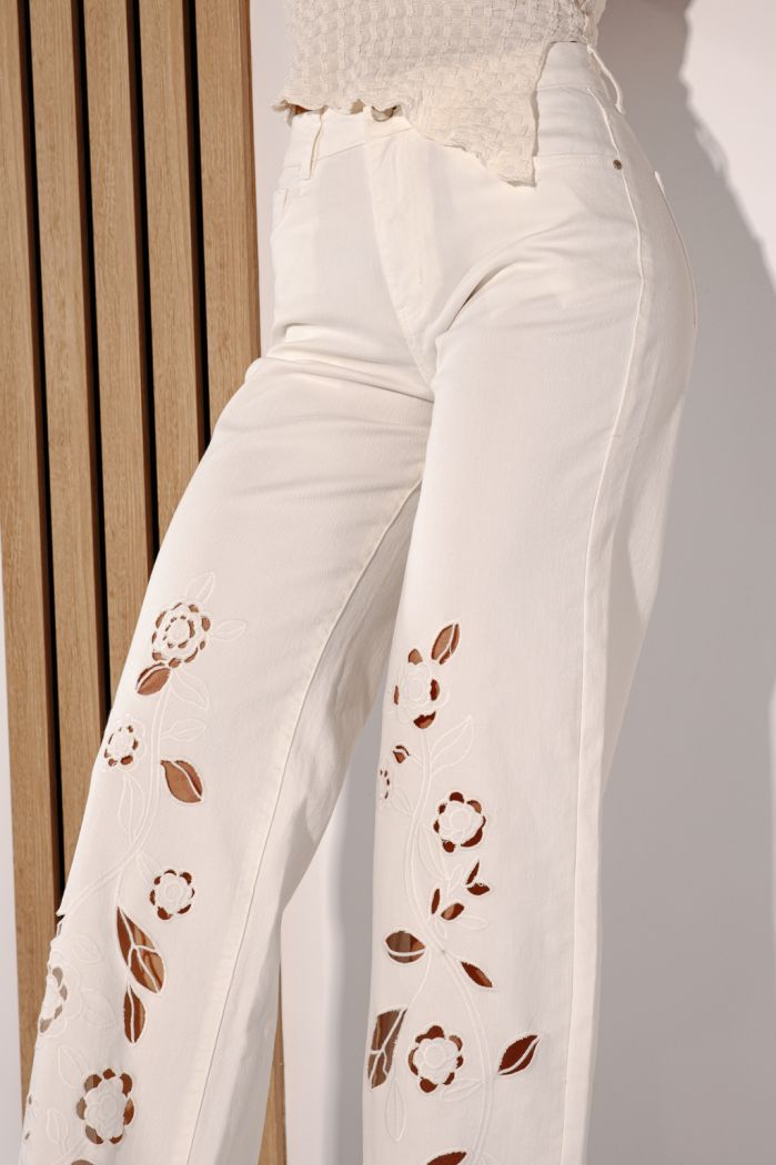 Разкроени дамски дънки Akeila бели #A1382