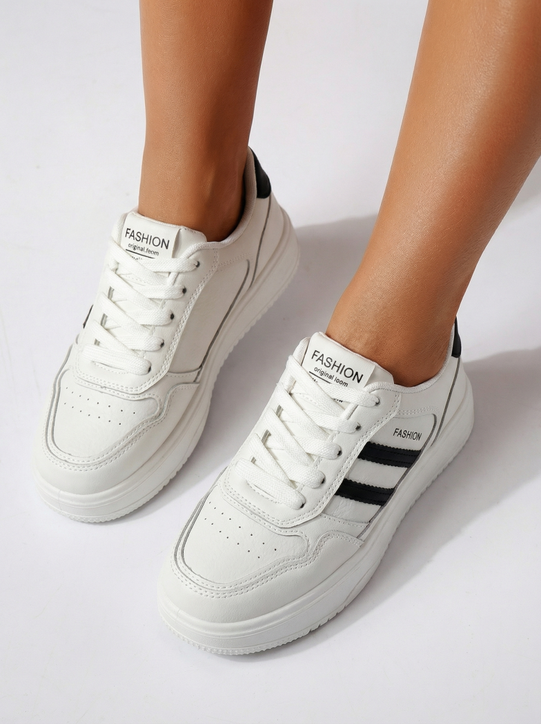 Adidasi dama negri din piele ecologica Ekaterina #24499