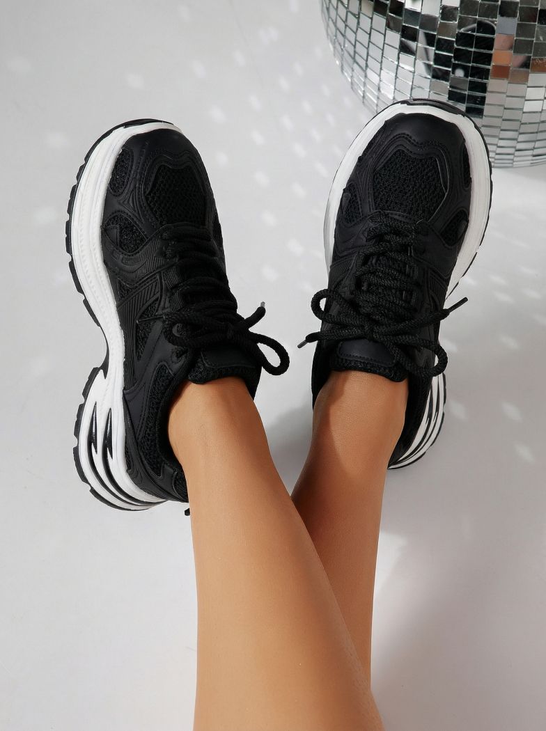 Női fekete sportcipő ekológikus bőrből Amber #24525