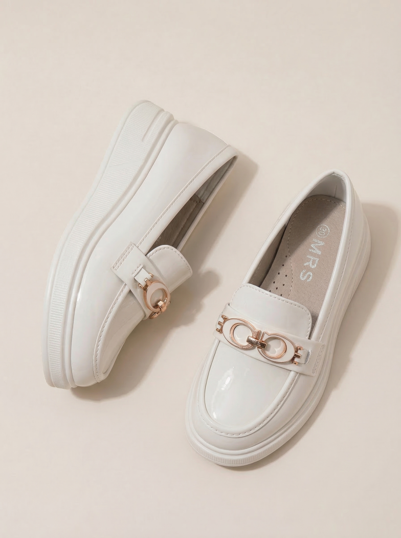 Pantofi fete albi din piele ecologica lacuita Andreina #24629