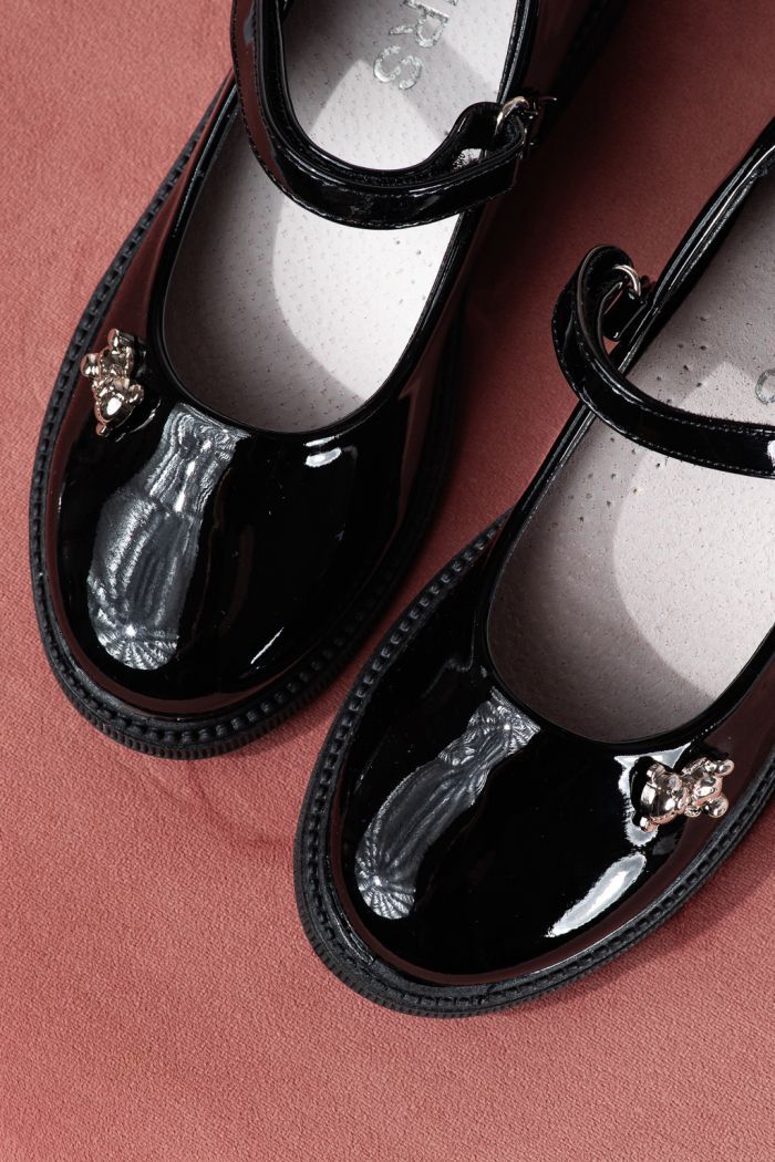 Pantofi fete negri din piele ecologica lacuita Maria2 #24635