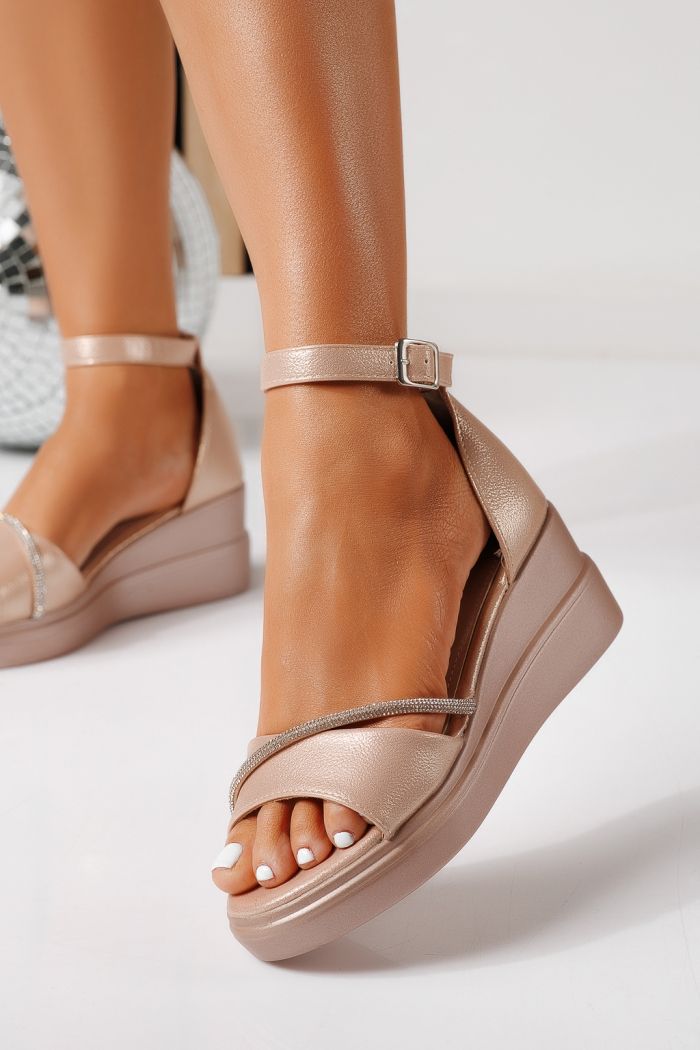 Sandale cu platforma dama roz-aurii  din piele ecologica Althea #24849