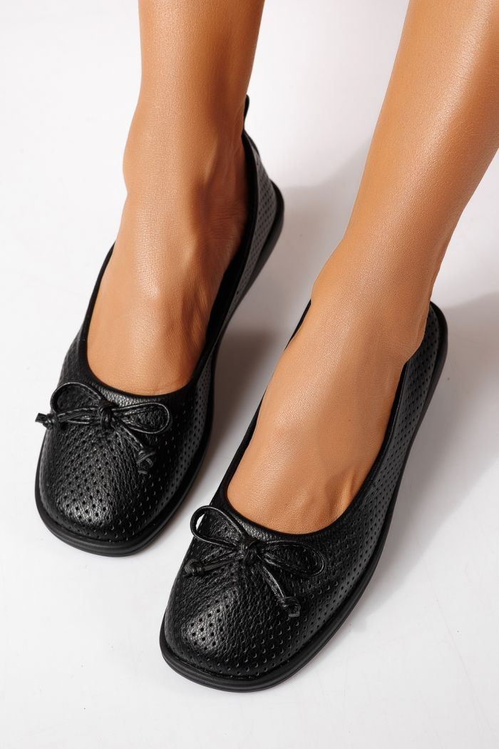 Női balettcipők fekete öko bőrből készült Brielle #24887