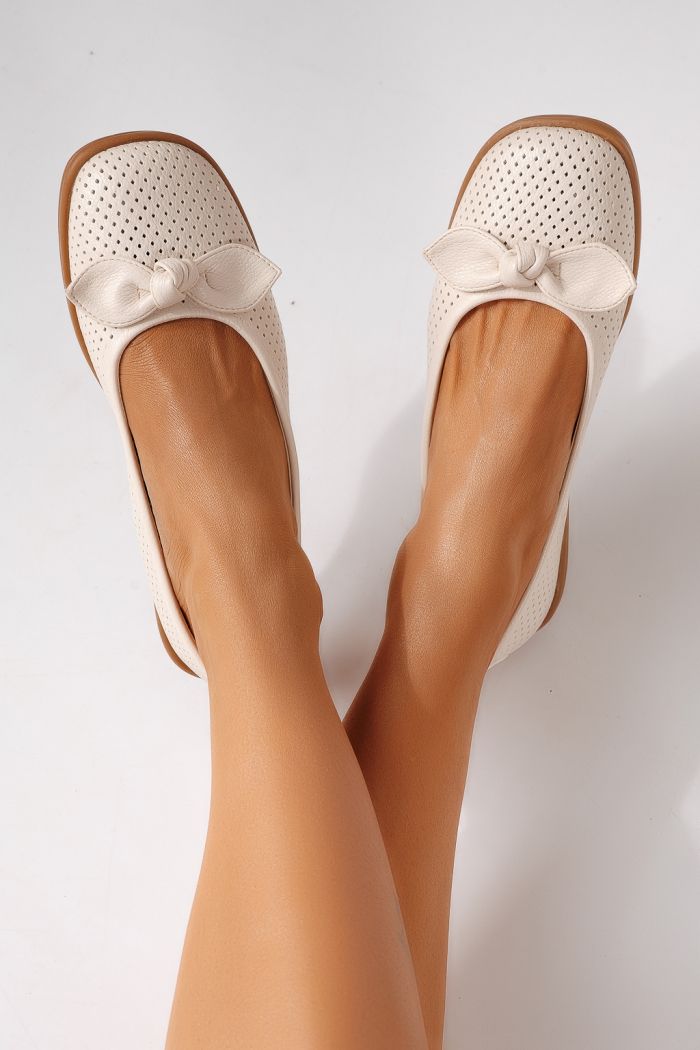 Női balettcipők bézs öko bőrből készült Amaris #24875