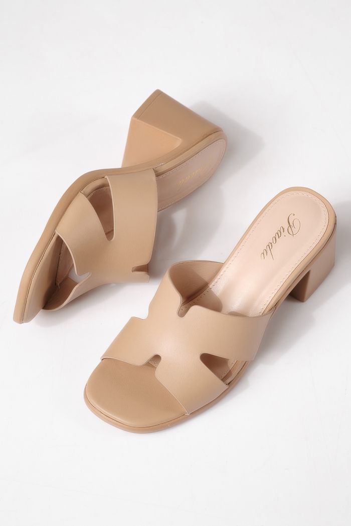 Papuci cu toc dama bej din piele ecologica Niki #24977