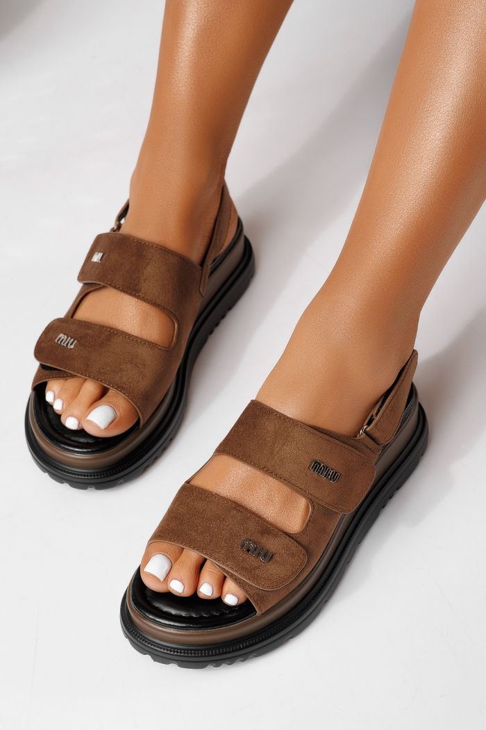 Sandale cu platforma dama maro din piele ecologica intoarsa Cleo #25081